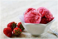 Рецепт домашнего клубничного мороженого