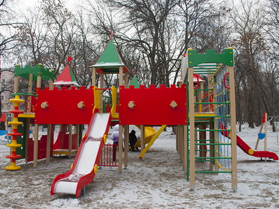 Детская площадка в парке Кулибина